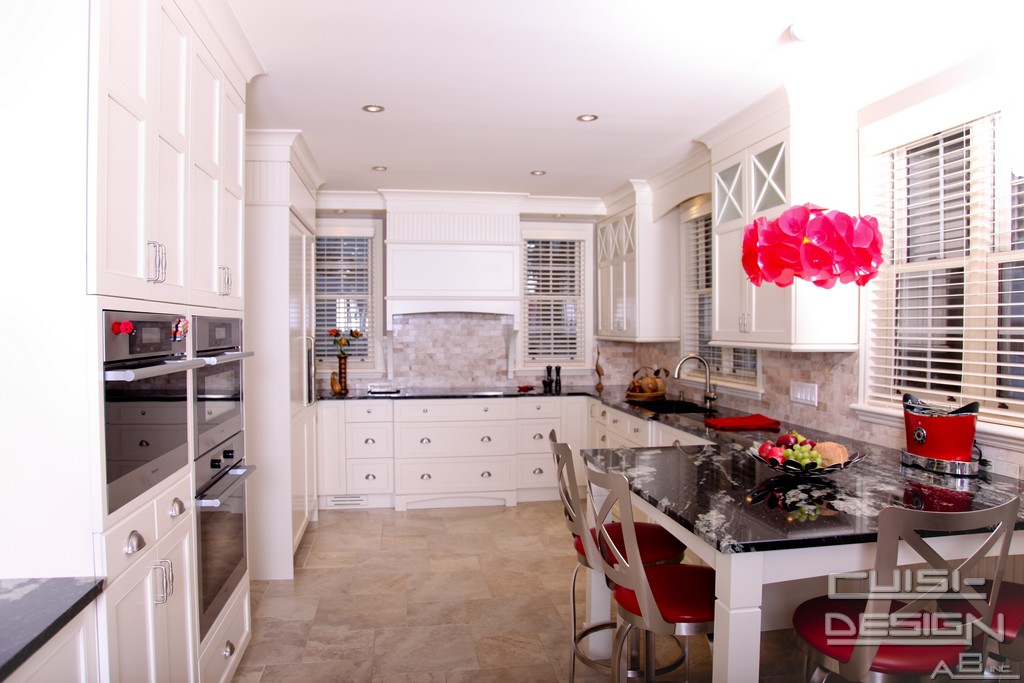 CuisiDesign.Models.AlbumItem